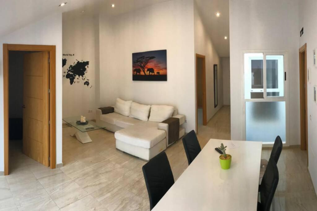 Apartamento Atico Aviles รอนดา ภายนอก รูปภาพ