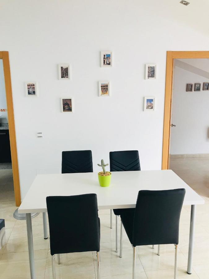 Apartamento Atico Aviles รอนดา ภายนอก รูปภาพ