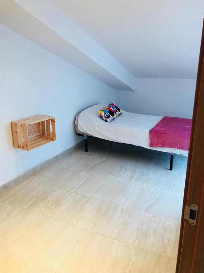 Apartamento Atico Aviles รอนดา ภายนอก รูปภาพ