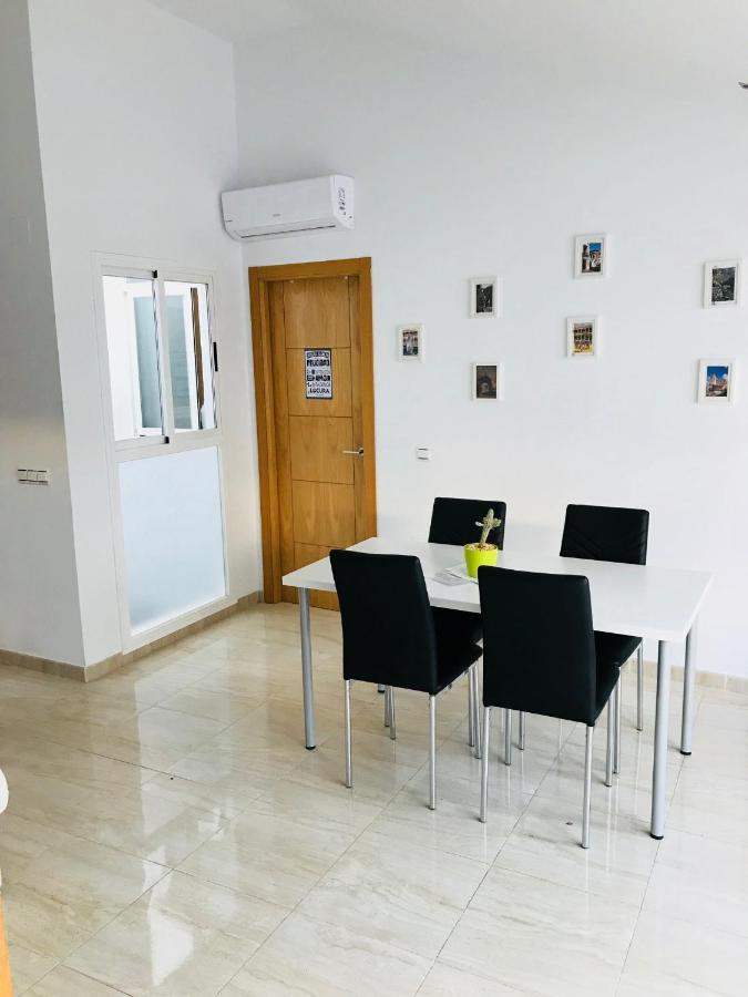 Apartamento Atico Aviles รอนดา ภายนอก รูปภาพ